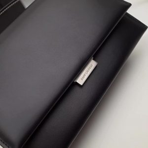 YSL Shoulder bag - Image 9