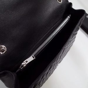 YSL Shoulder bag - Image 4