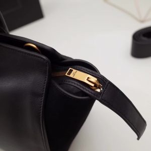 YSL TRAPEZE BAG - Image 6