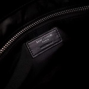 YSL  LOULOU - Image 3