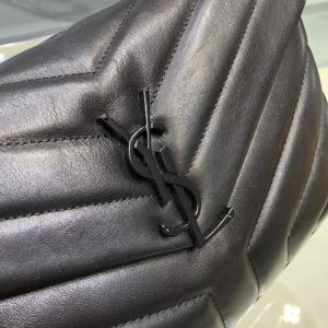 YSL  LOULOU - Image 7
