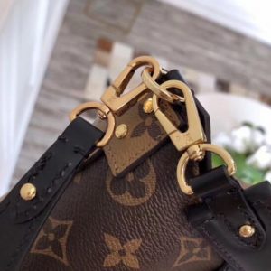 LOUIS VUITTON BENTO BOX - Image 4