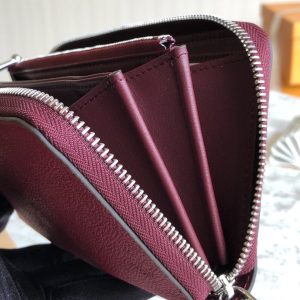 LOUIS VUITTON Zippy Wallet - Image 3