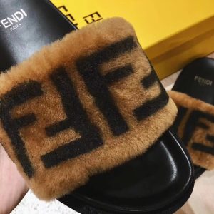 Fendi Slippers - Image 7