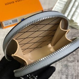 Louis Vuitton Micro Boite Chapeau - Image 6