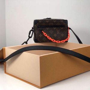 LOUIS VUITTON MALLE MINI SOFT BOX - Image 4