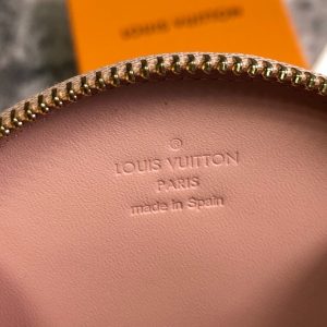 Louis Vuitton Micro Boite Chapeau - Image 7