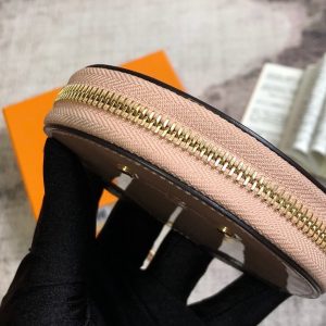 Louis Vuitton Micro Boite Chapeau - Image 5