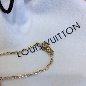 Louis Vuitton Necklace - Image 3