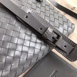 Bottega Veneta Shoulder Bag - Image 5