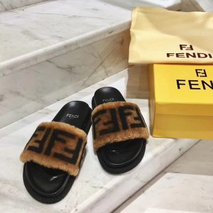 Fendi Slippers - Image 8