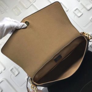 LOUIS VUITTON Beaubourg - Image 6