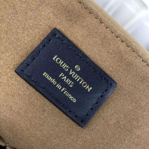 LOUIS VUITTON Beaubourg - Image 3