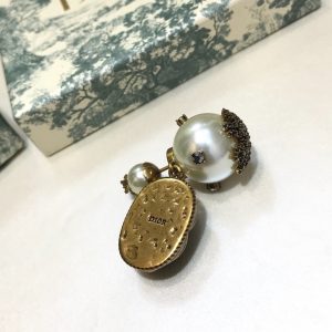 Dior Earrings - Image 6