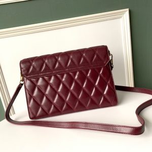 Givenchy GV3 - Image 8