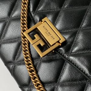 Givenchy GV3 - Image 4
