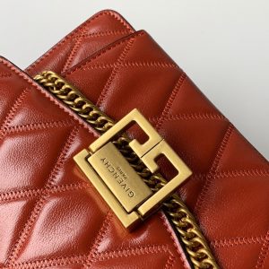 Givenchy GV3 - Image 8