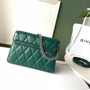 Givenchy GV3 - Image 9