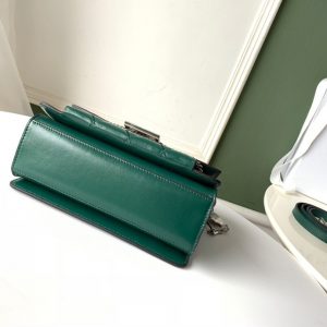 Givenchy GV3 - Image 8