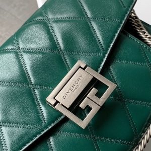 Givenchy GV3 - Image 7