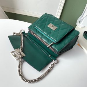 Givenchy GV3 - Image 6