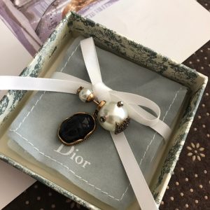 Dior Earrings - Image 6