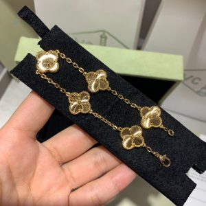 Van Cleef & Arpels Necklace - Image 7