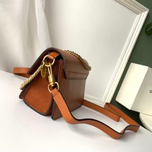 Givenchy GV3 - Image 9