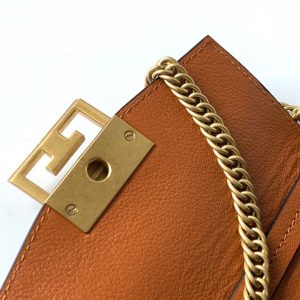 Givenchy GV3 - Image 5