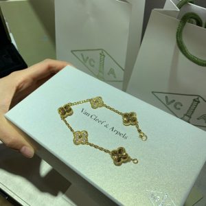 Van Cleef & Arpels Necklace - Image 4