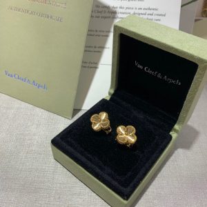Van Cleef & Arpels Earrings - Image 9