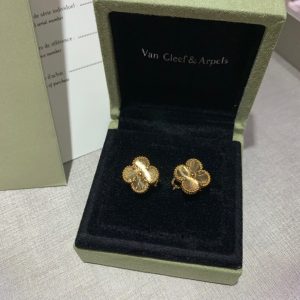 Van Cleef & Arpels Earrings - Image 8