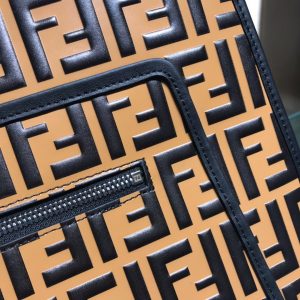 Fendi RUNAWAY Bag - Image 6
