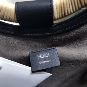 Fendi RUNAWAY Bag - Image 9