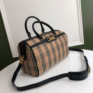 Burberry Pillow bag - Image 8