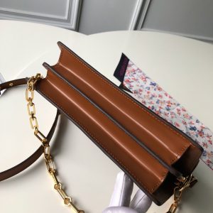 LOUIS VUITTON Metis Bag - Image 5