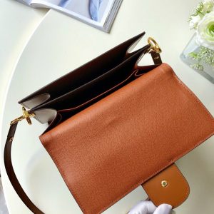 LOUIS VUITTON Metis Bag - Image 3