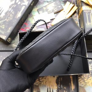 Gucci Shoulder Bags - Image 8