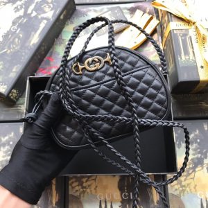 Gucci Shoulder Bags - Image 5