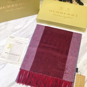 Burberry Scarf - Image 8