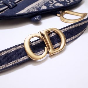 Dior Saddle Pocket - Image 6