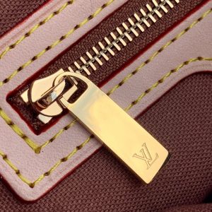 Louis Vuitton Shoulder Bag - Image 4