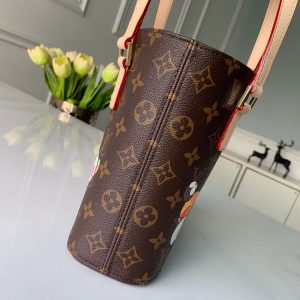 Louis Vuitton Shoulder Bag - Image 9