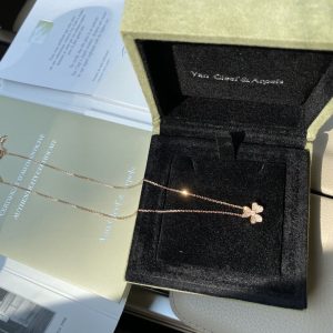 Van Cleef & Arpels Necklace - Image 7