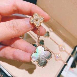 Van Cleef & Arpels Earrings - Image 6