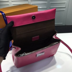 LOUIS VUITTON CLUNY MM - Image 9