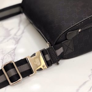 Gucci Shoulder Bags - Image 7