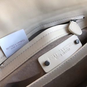 BOTTEGA VENETA BABY OLIMPIA BAG - Image 8