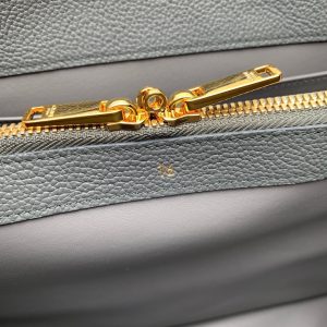 Céline Shoulder Bags - Image 3