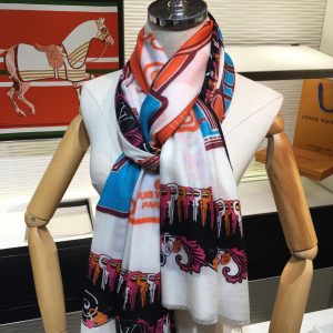 Louis Vuitton Scarf - Image 6